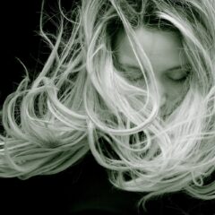 【油絵初心者】髪の毛どうやって描く？細い線を描きたい！